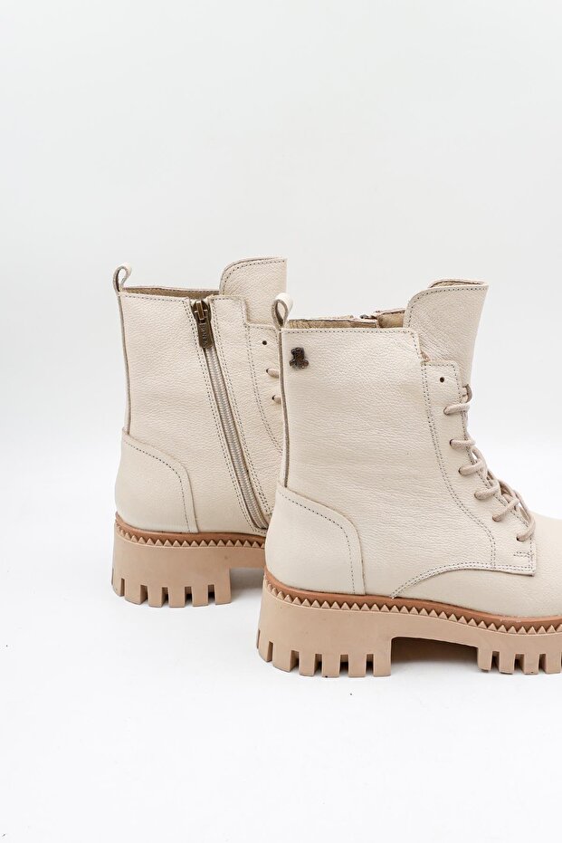 2251811 Kadın Bot - 3