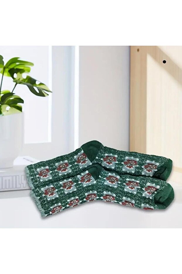 جوارب مطرزة من تريندلوفر - 1