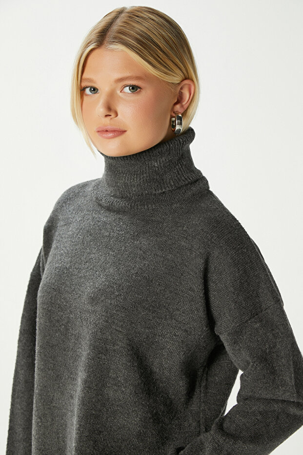 Women's Tery Soft Textured Wide Fit Side Slit Anthracite Knit Sweater Xs-0028