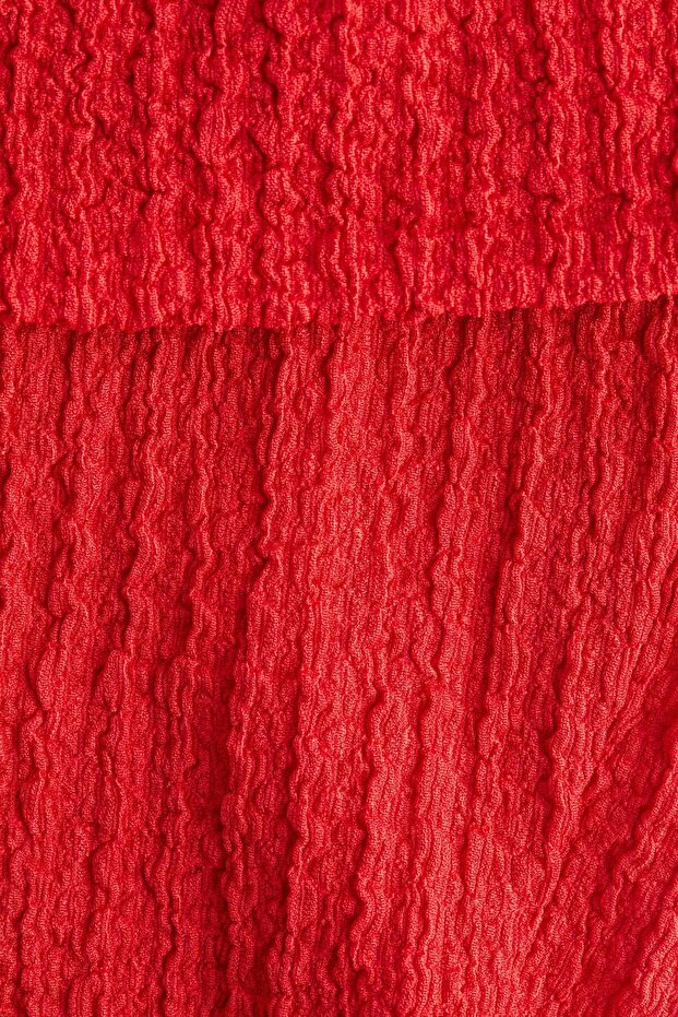 Off-the-shoulder top - 5