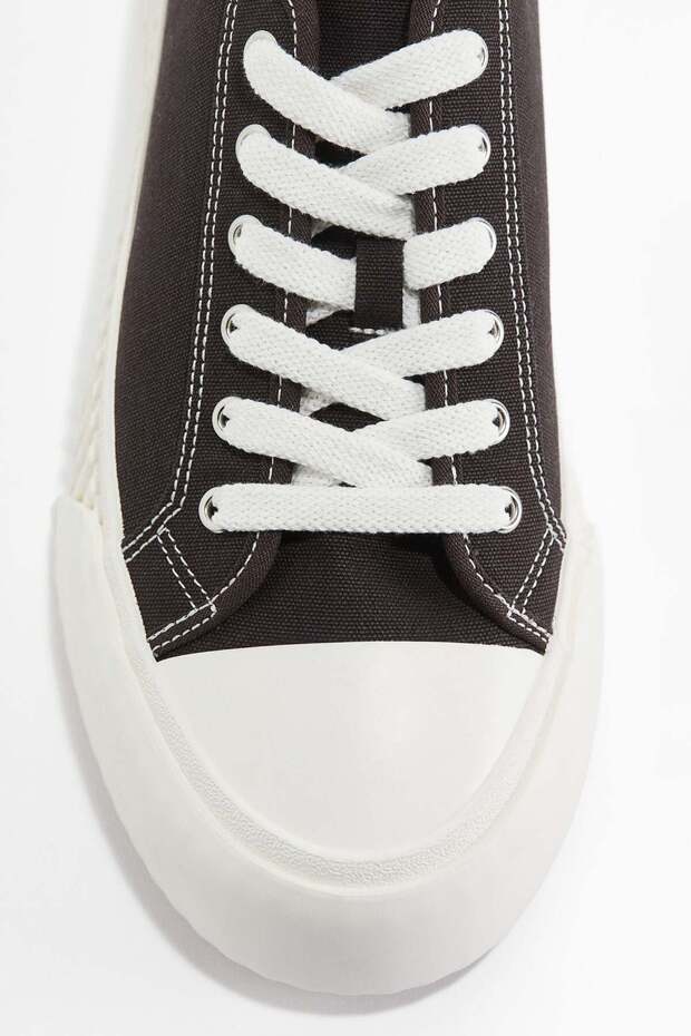 Canvas trainers - 3