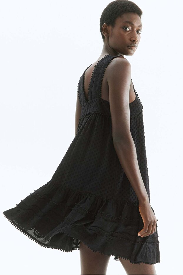 Embroidered cotton dress