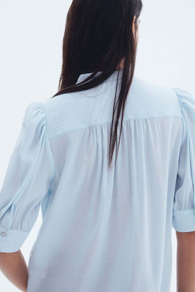 بلوزة بأكمام منفوخة - 4