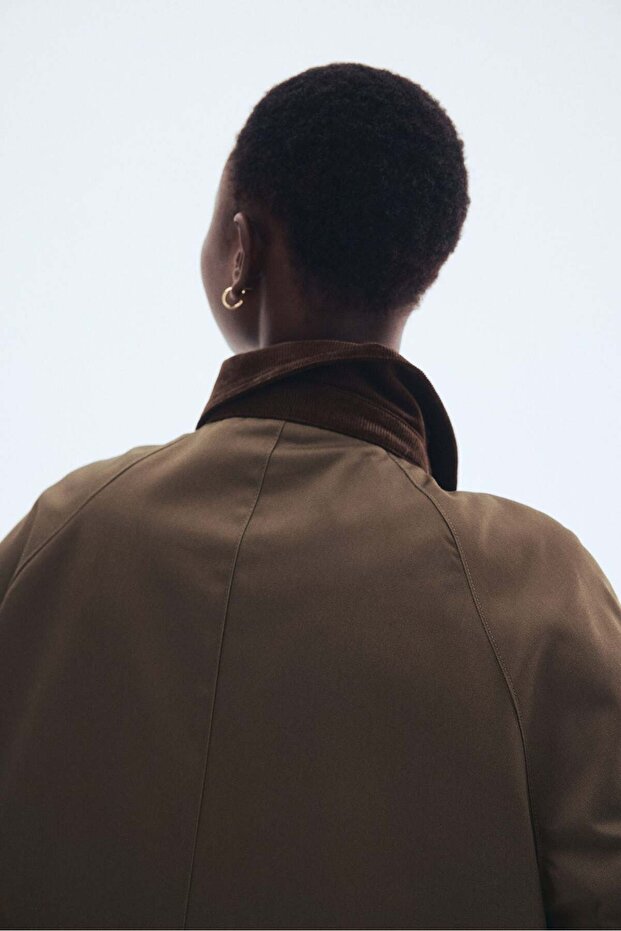 سترة ذات ياقة مخملية - 5