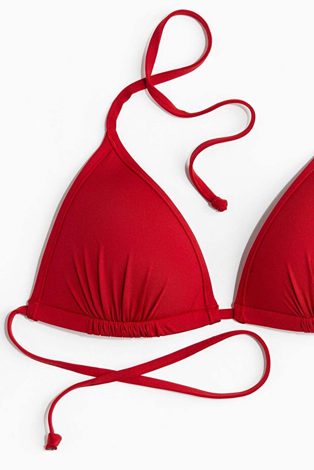 الجزء العلوي من بيكيني مثلث الشكل - 3