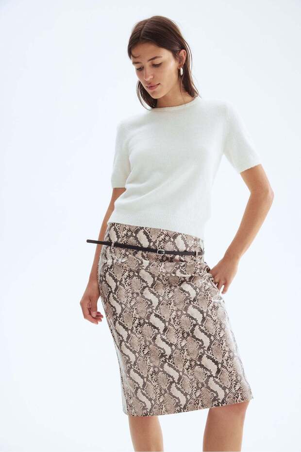 تنورة بحزام - 1