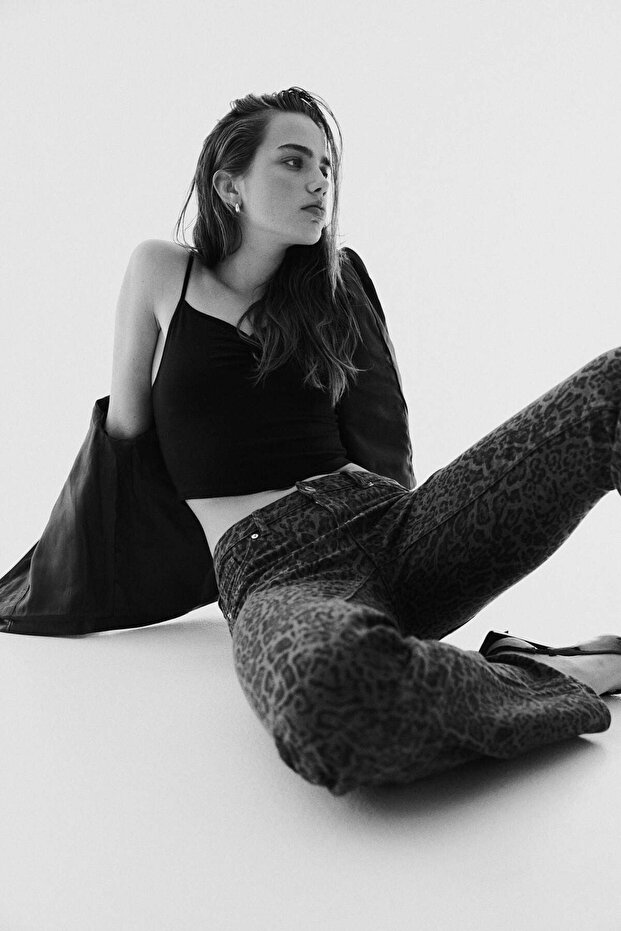 Flared Low Jeans - 7