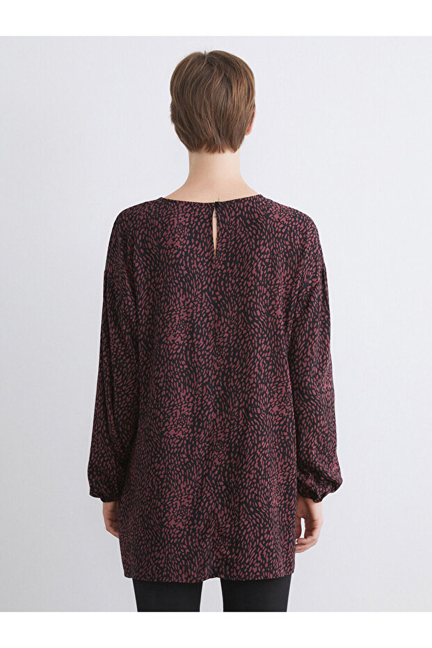 طاقم الرقبة منقوشة بلوزة - 4