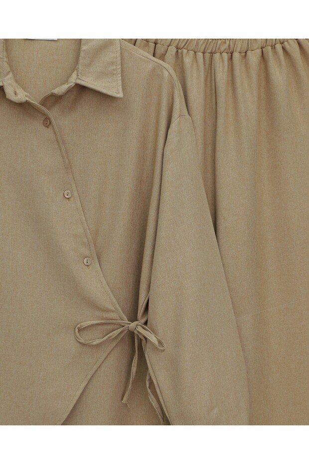 بدلة صوفية بأزرار متقاطعة وربطة جانبية - لون المنك - 5