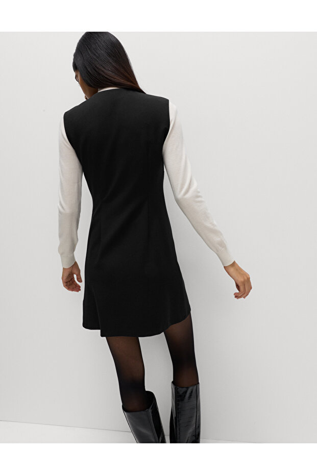 Düğme Detaylı Mini Shift Elbise - 6