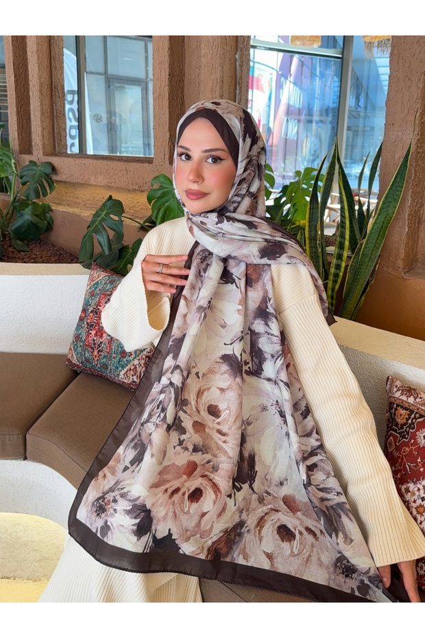 شال قطني ناعم منقوش من سلسلة Soon باللون البني البيج ps111