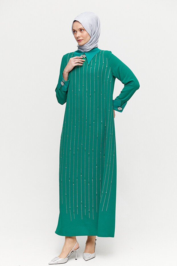 Taş İşlemeli Şık Elbise - 2