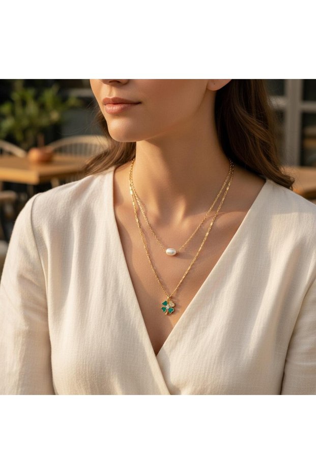 Women's Double Necklace – Pearl and Clover Figured, Gold Plated, Antiallergic Minimal Design