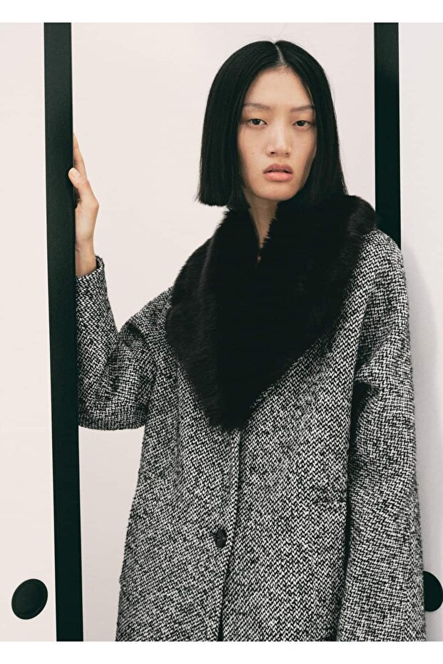 Kürk yakalı kırçıllı palto - 1