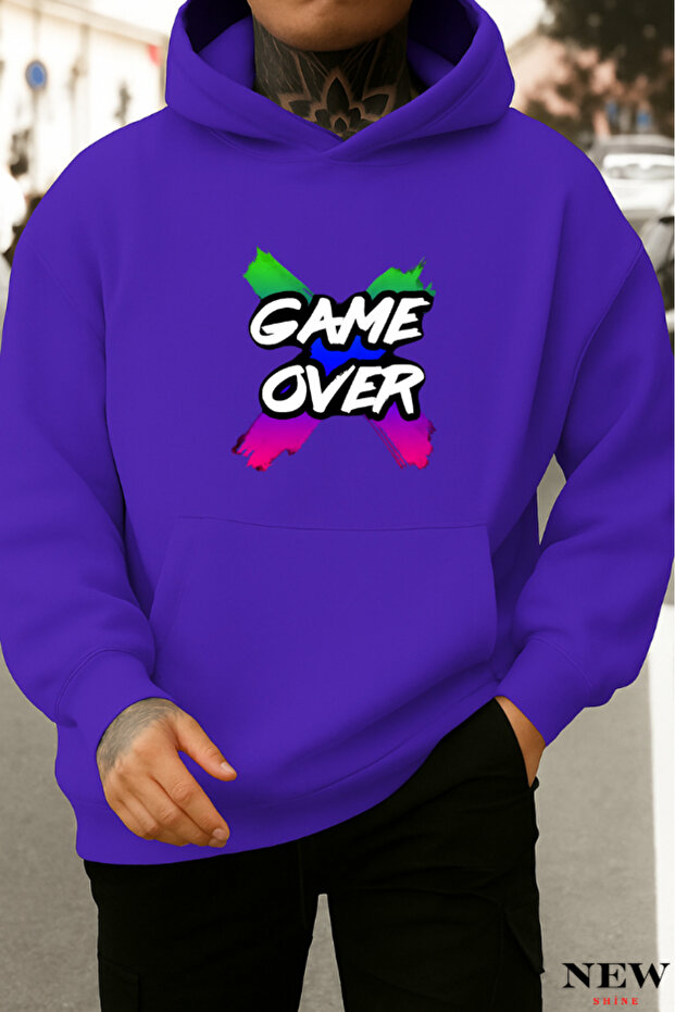سويت شيرت بطبعة Game Over