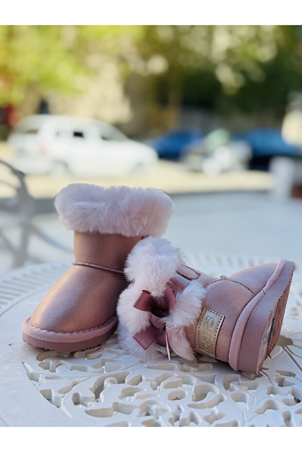 Kız Çocuk Kar Botu - 3