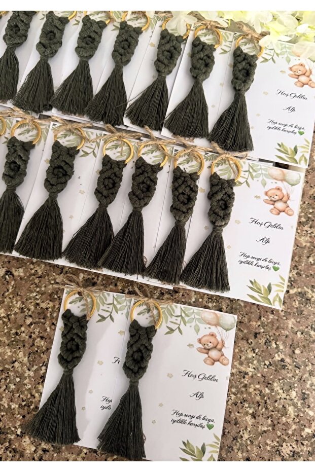 25 قطعة سلسلة مفاتيح مكرامية - 1