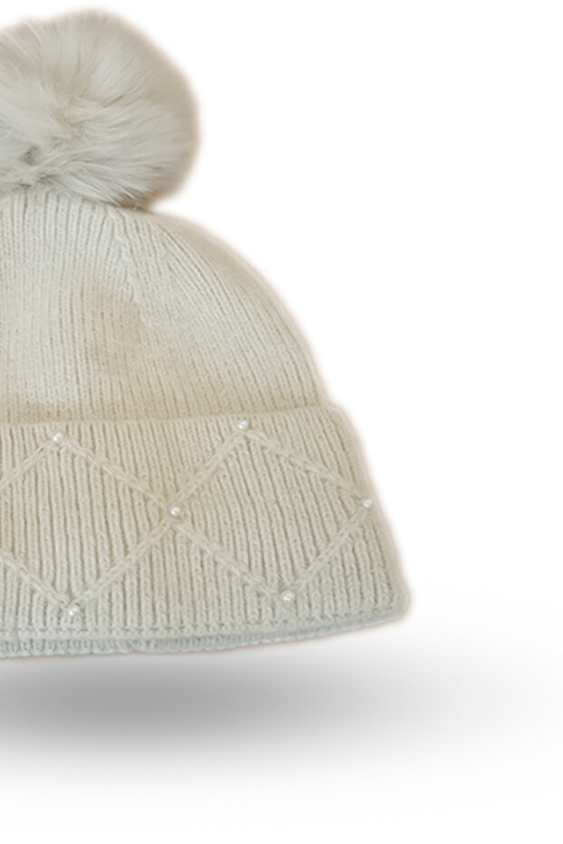 Women's hat with pompom Breeze - 2