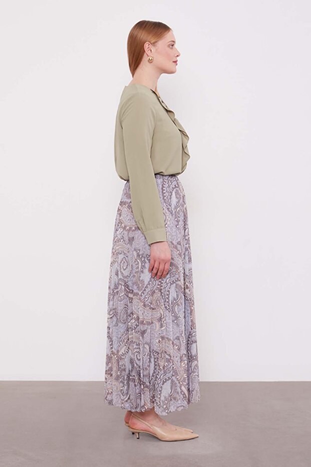 تنورة مطوية بنمط عرقي باللون الرمادي - 3