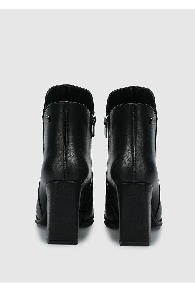 Siyah Kadın Bot - 4