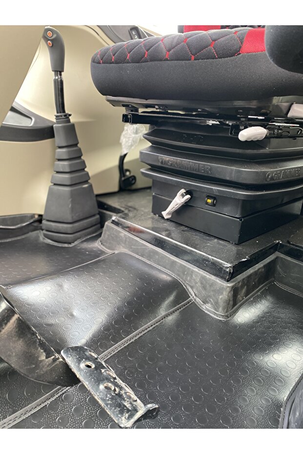 Massey Ferguson 4709M paspas - 5