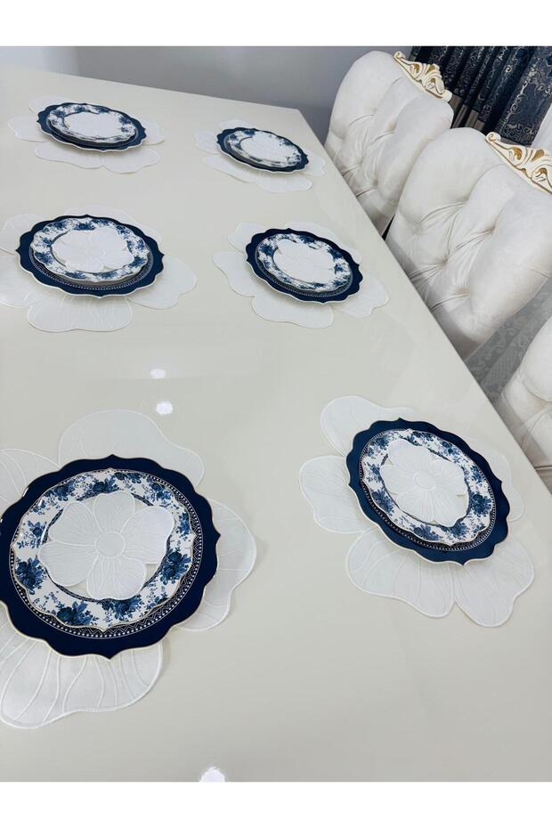 12 Pieces First Quality Linen Bloom Flower Pattern Embroidered American Serviette and Presentation Napkin.