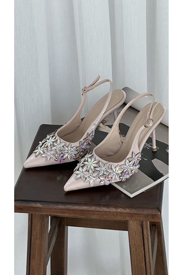 Lizza Floral Detailed Heeled Shoes