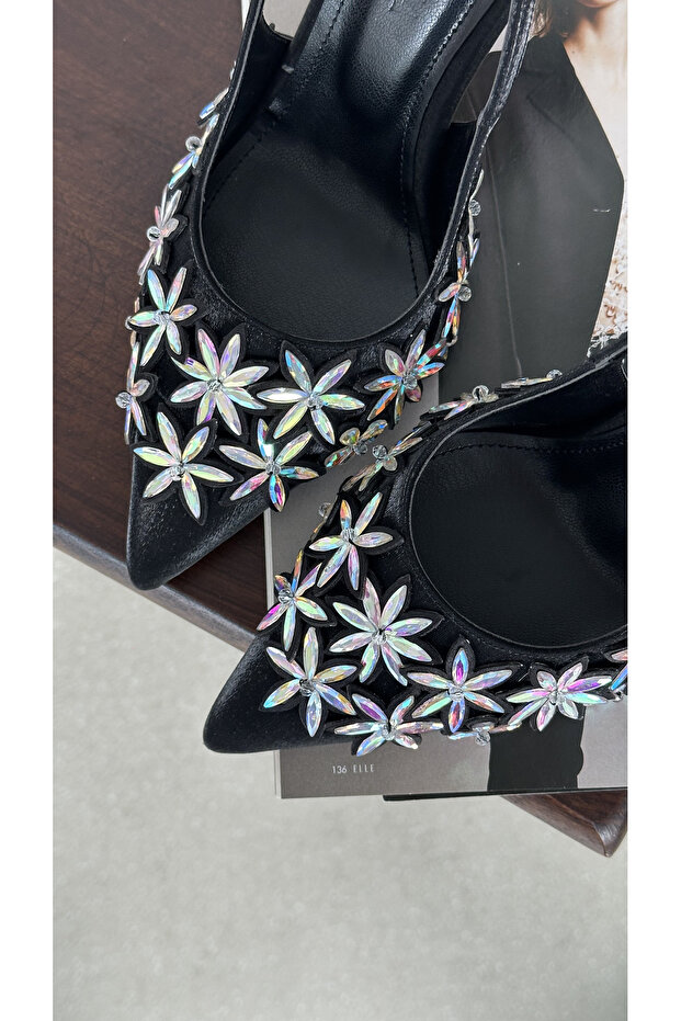 Lizza Çiçek Detaylı Topuklu Ayakkabı - 7