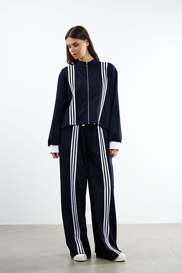 Şeritli Eşofman Takımı - 1