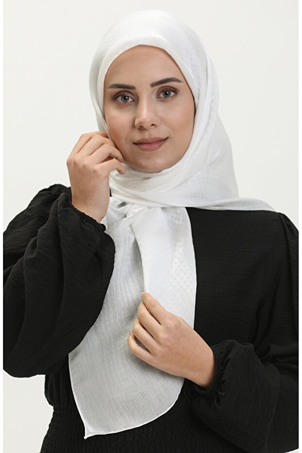 وشاح الأميرة 70233-02 إكرو