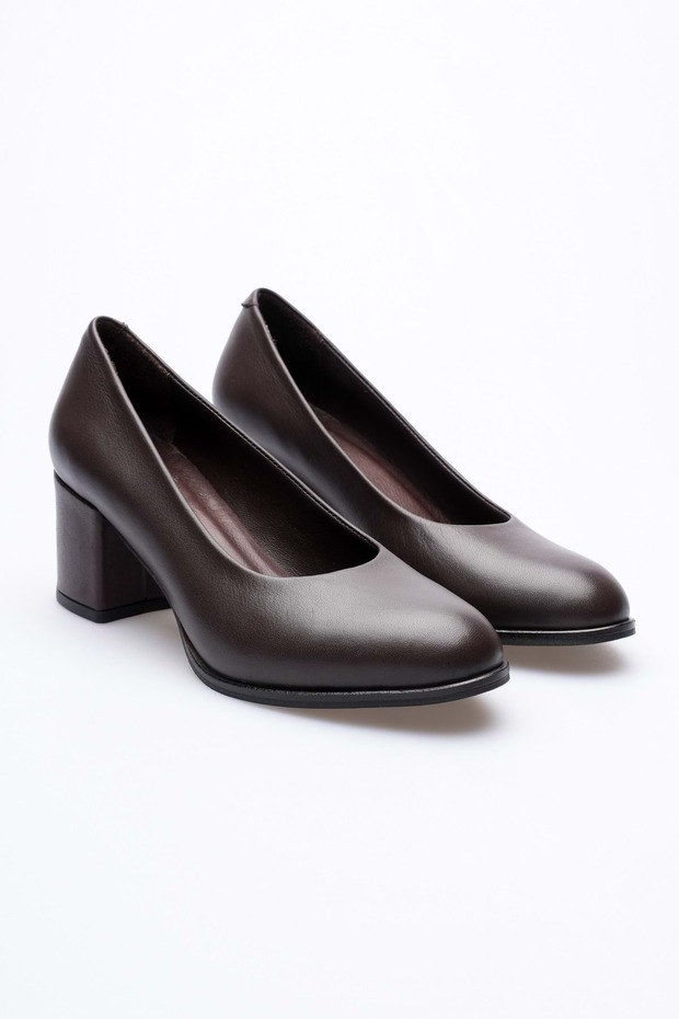 Women's Genuine Leather Thick Heeled Classic Shoes - Brown