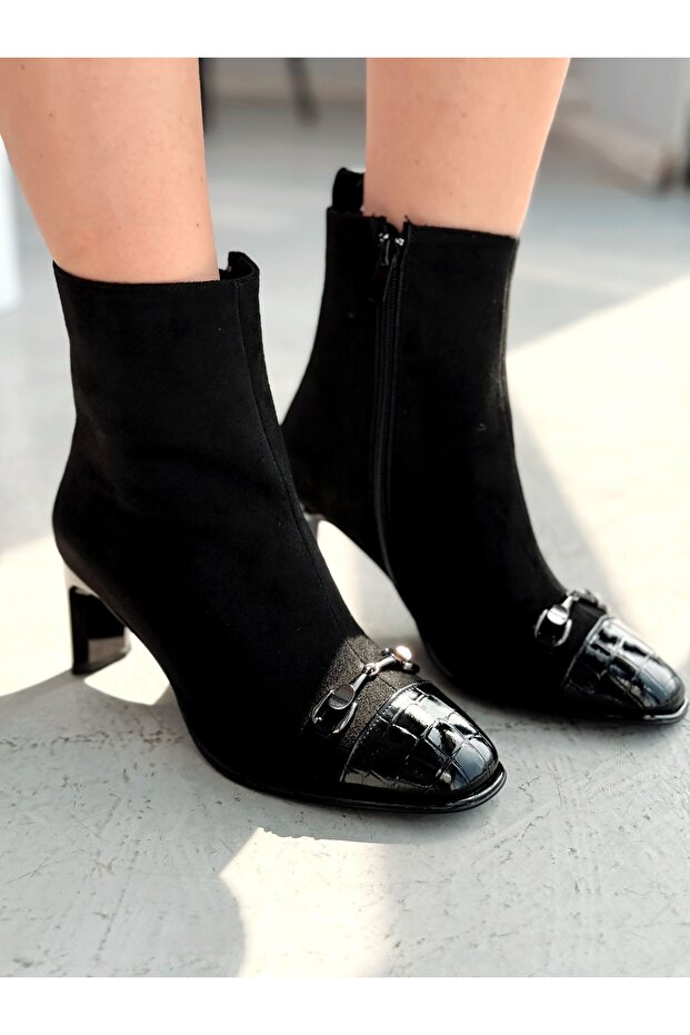 Önden Aksesuarlı Bot - 4