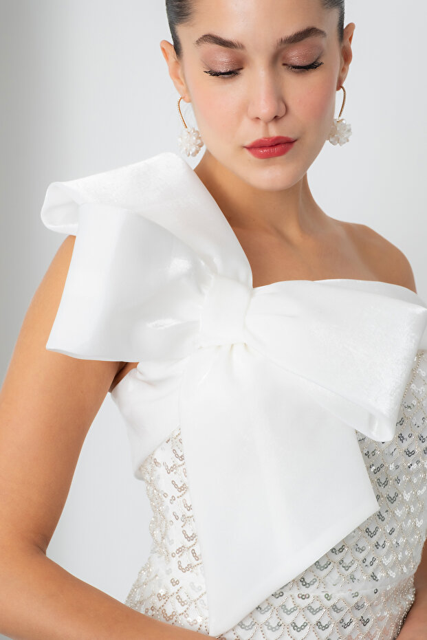 Kadın Beyaz Tek Omuz Boncuklu Midi Gece Elbisesi - 5