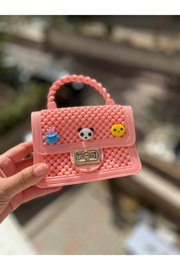 Girl's Fancy and Stylish Bag (Can Be Used as Both a Hand and Shoulder Bag) (Has a Shoulder Strap)