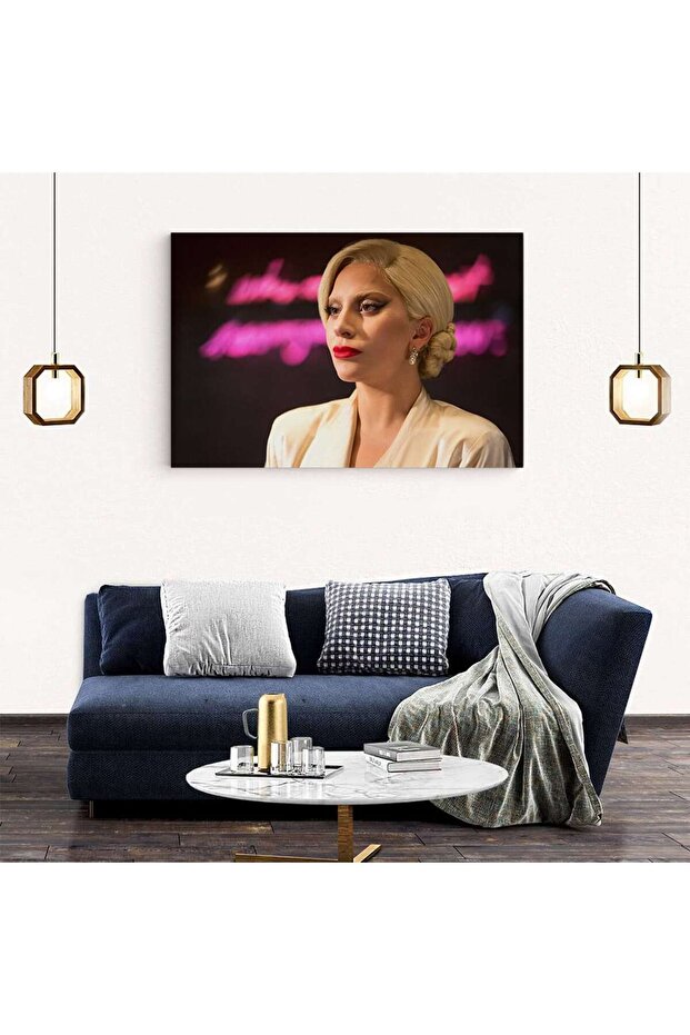 Lady Gaga singer, code 2277 - 3