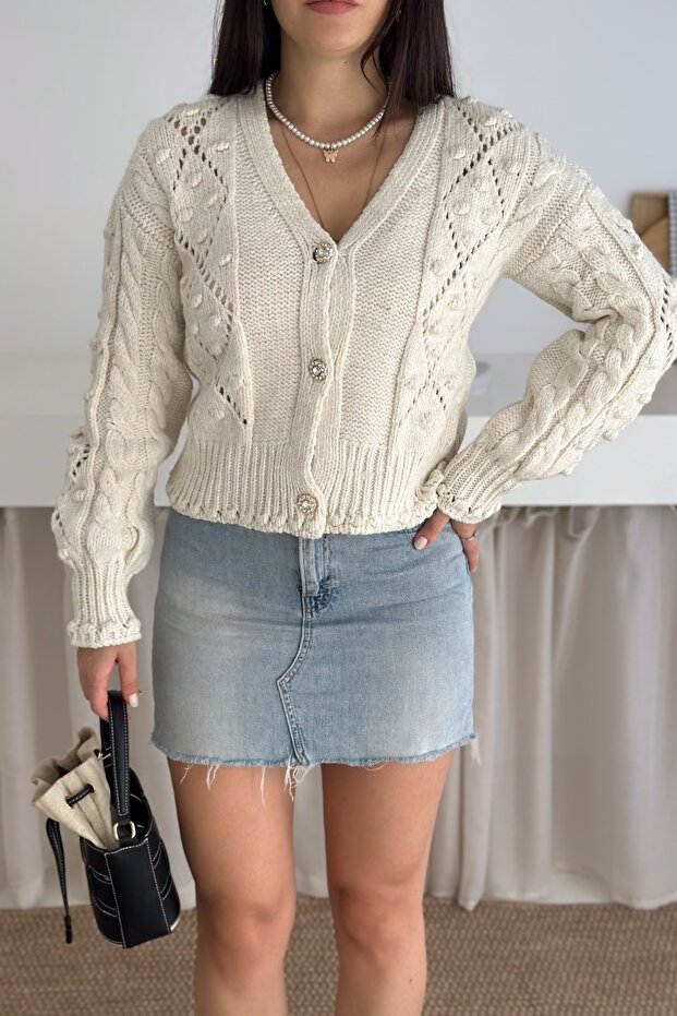 Women's Beige Openwork Stone Buttoned Crop Knit Cardigan