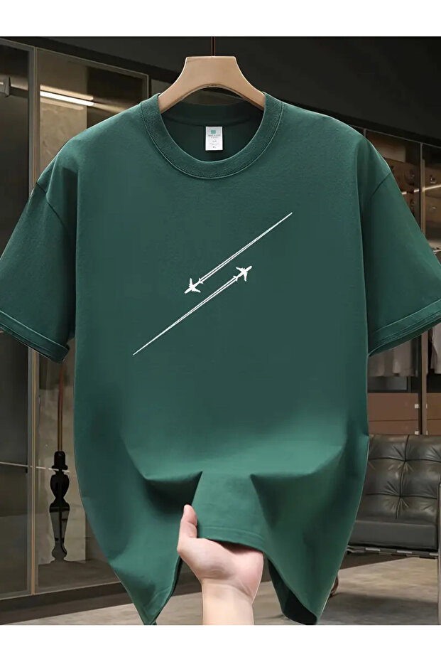 Simple Men's T-Shirt with Two Jet Details