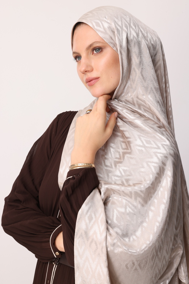 Tile Pattern Shiny Jacquard Shawl - 2