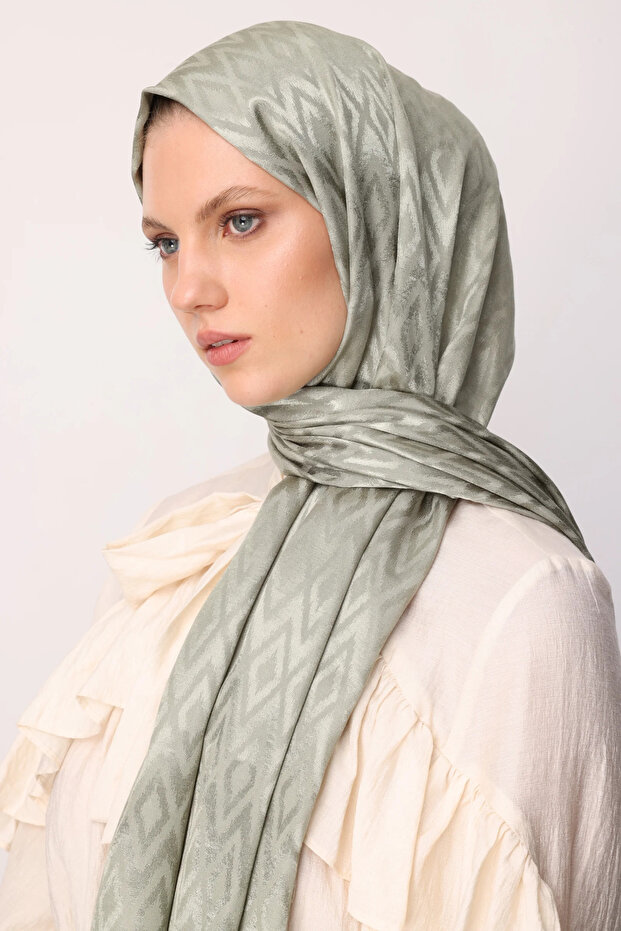 Tile Pattern Shiny Jacquard Shawl - 2