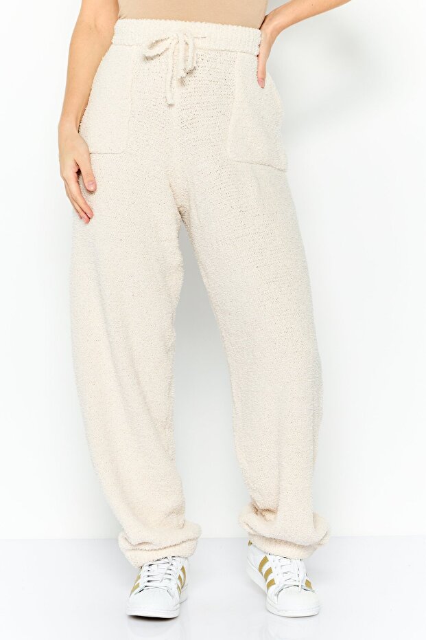 Women Regular Fit Textured Sweatpants, Cream