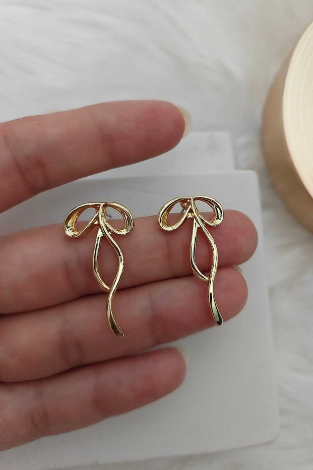 Bowknot Elegant Gold Women's Earrings