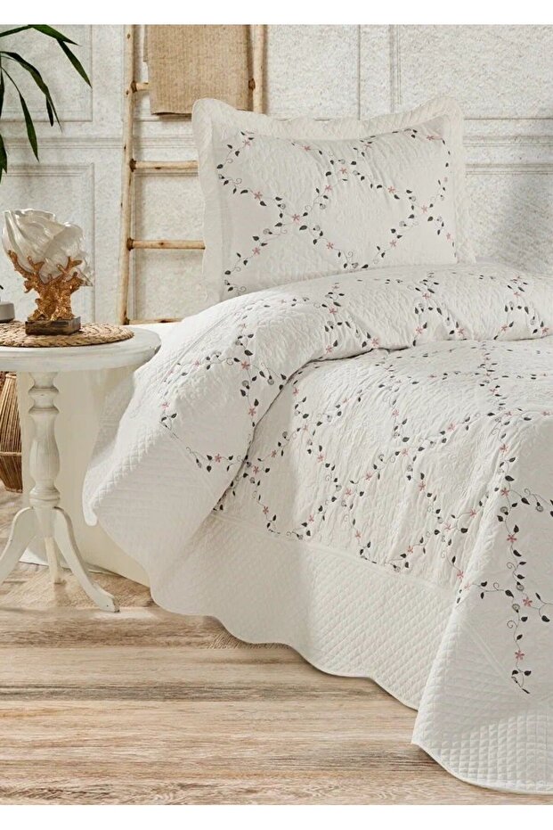 Single 100% Cotton Colorful Embroidered Bedspread - Floral Bedspread - 180X240 cm