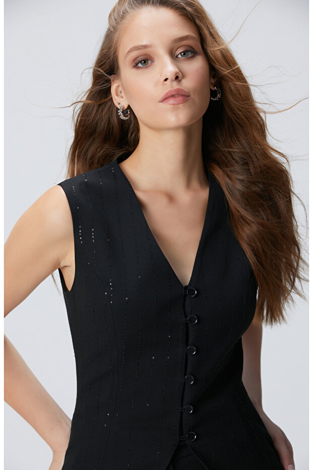 Siyah Payetli Çizgili Yelek - 2