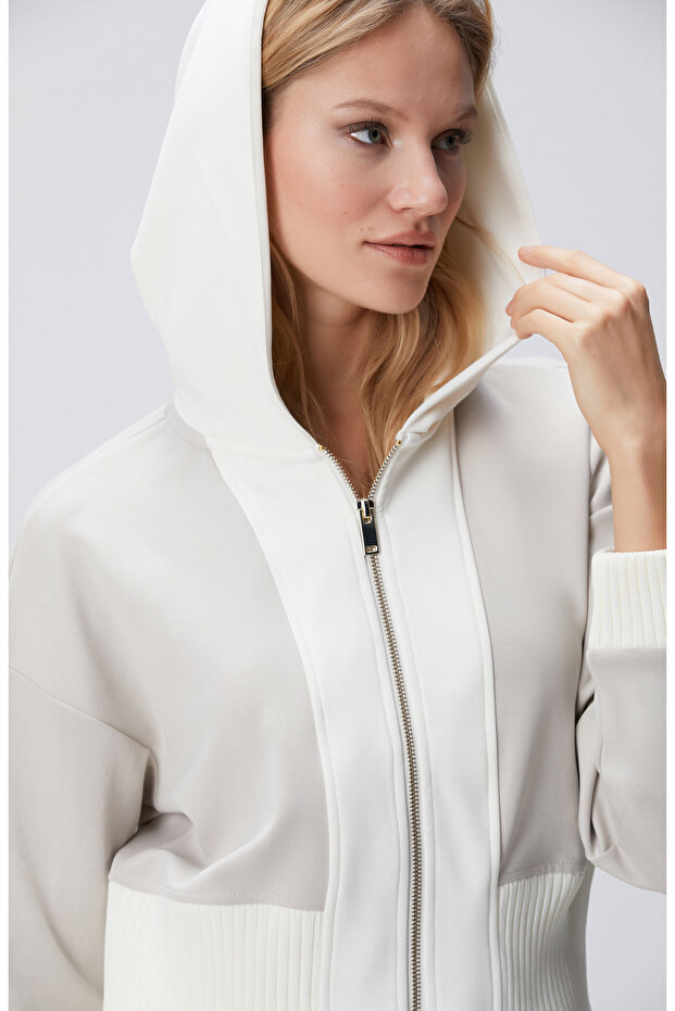 Taş Kapüşonlu Crop Sweatshirt - 2