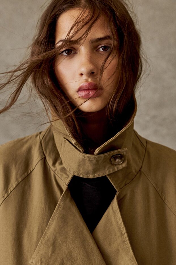 Uzun kol manşetli palto - 2