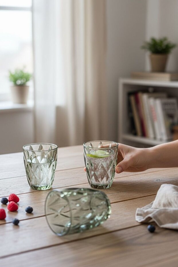 MEŞRUBAT BARDAĞI - 1