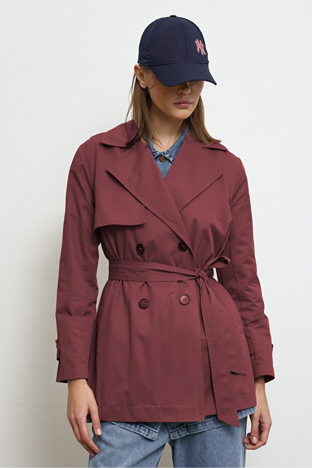 Mora Short Trench Coat Burgundy