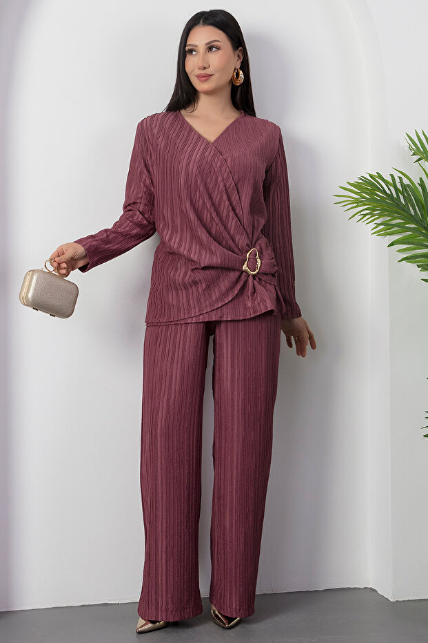 طقم مكون من قطعتين بياقة مزدوجة ومشبك D-82 - 5