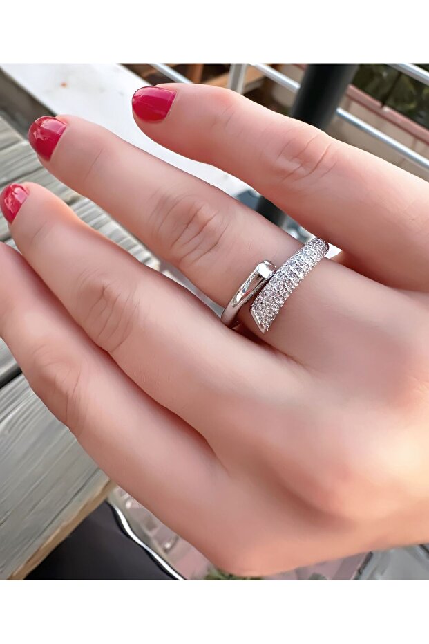 WHITE STONE RING - 1