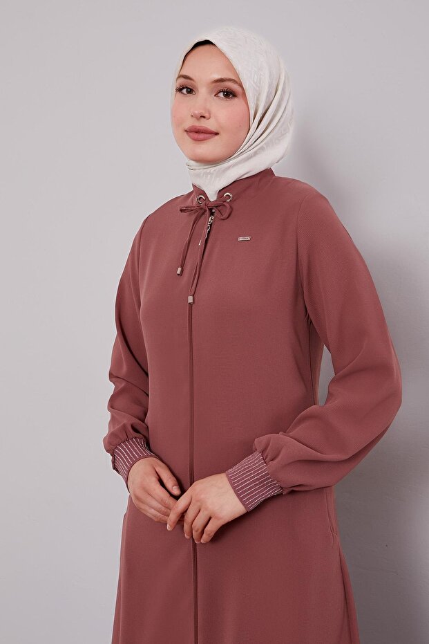 Yakası Bağıcıklı Ferace - 3